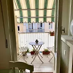 Penthouse Arno River شقة *