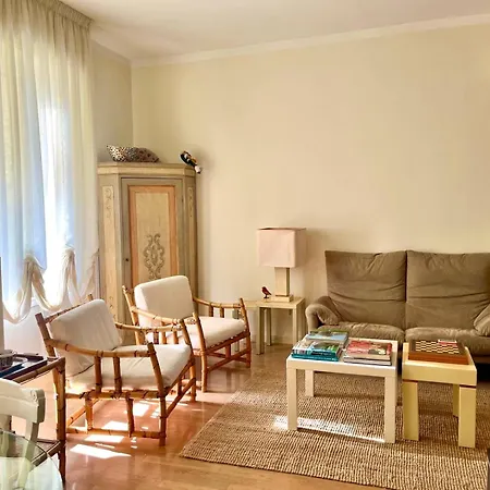 Apartment Penthouse Arno River